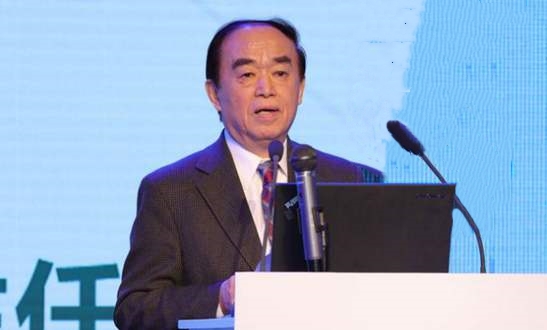 專家介紹：周宏仁